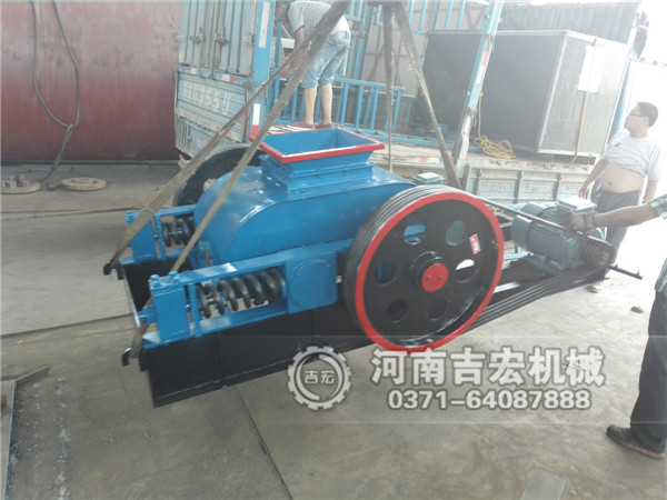 挑選對輥破碎機的輥皮絕對不能馬虎！