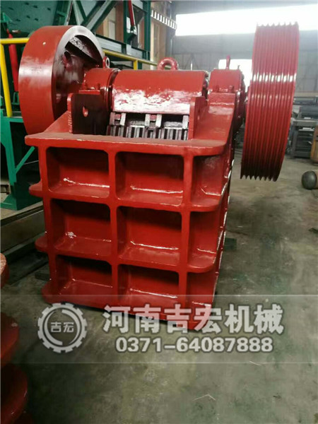 鄂式破碎機(jī)